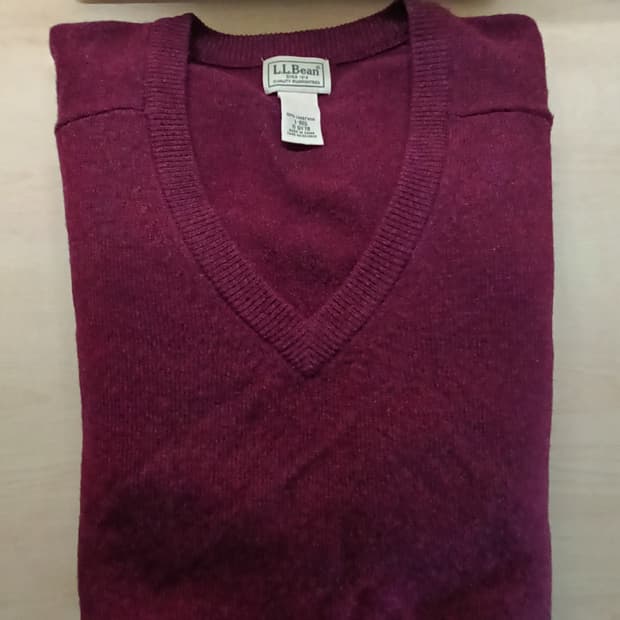 엘엘빈 (LLBean) 버건디 브이넥 니트 (코튼+캐시미어)