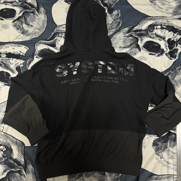 시스템옴므 백로고 후드티  95 사이즈