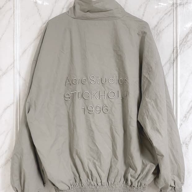 아크네 스튜디오 윈드브레이커