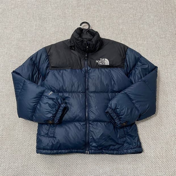노스페이스  눕시700필 패딩 5640