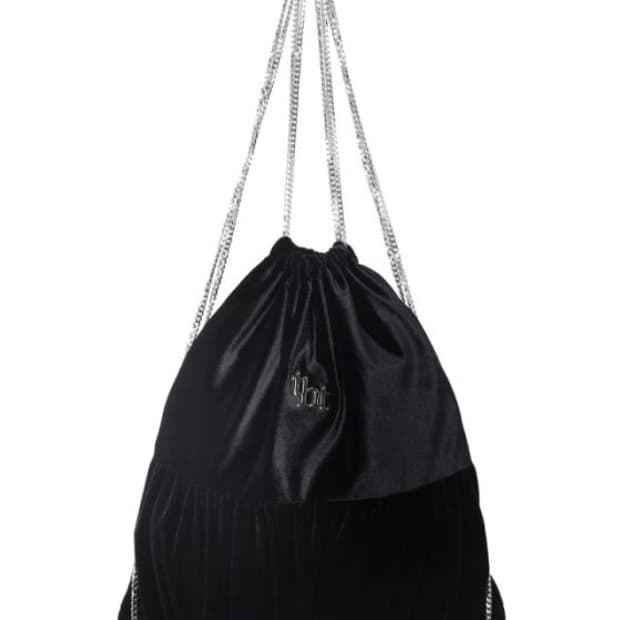쓰리타임즈 벨벳 체인 백팩 블랙