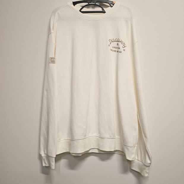 디스커버리  맨투맨 티셔츠110