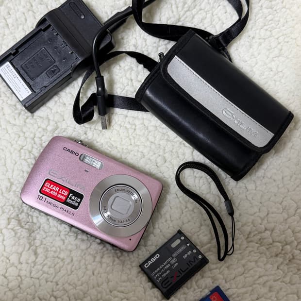 카시오엑슬림 EX-Z33 딸기우유 연핑크 카메라