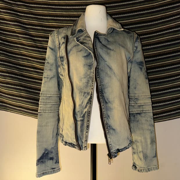 비대칭 워싱 라이더 청자켓