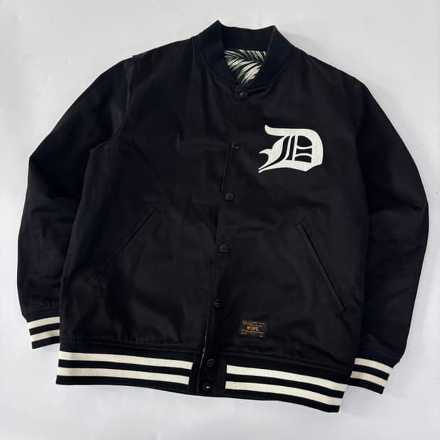더블탭스 15ss 리버시블 팀자켓