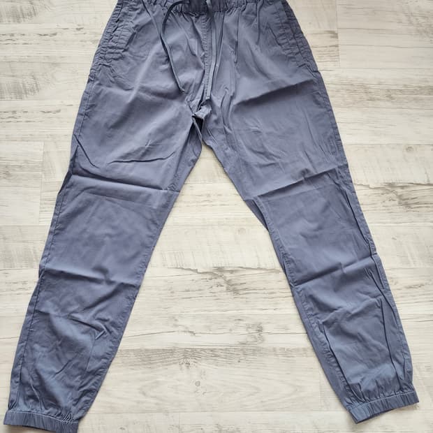 COS 코스 조거 팬츠 팜. S(29~32)사이즈 면 폴리 츄리닝 바지