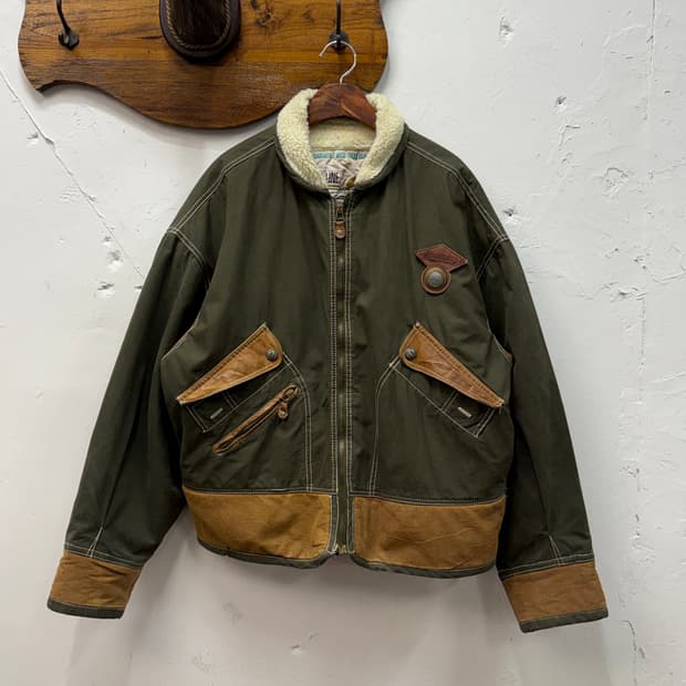 L) Para-Shooting Sherpa Lined Bomber Jac