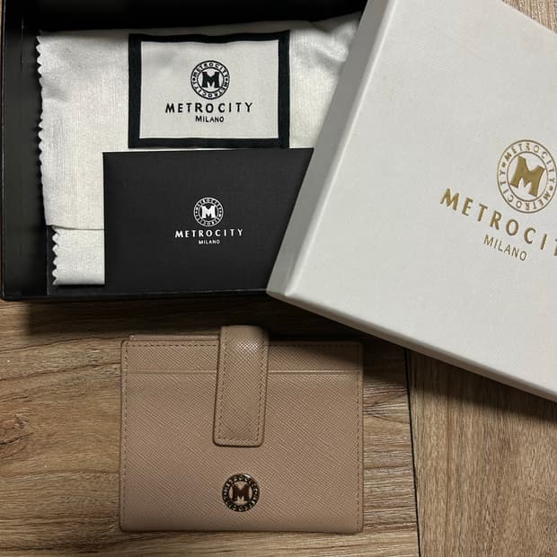 메트로시티 카드지갑