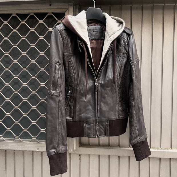 KORINTAGE lambskin hood layered jacket
