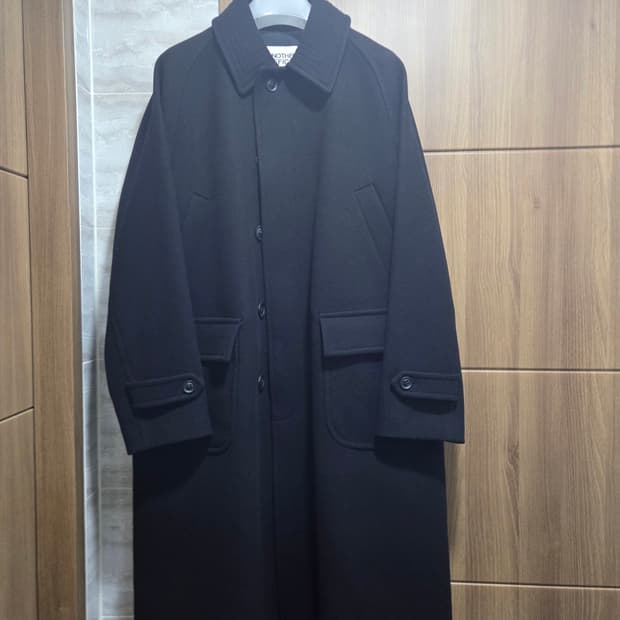 어나더오피스 보이저 발마칸 코트 블랙