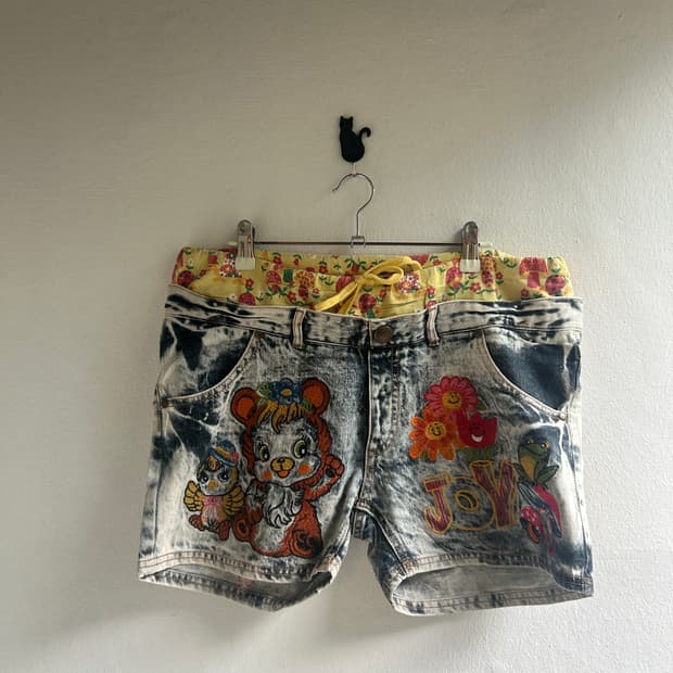 정말 귀여운  반바지 