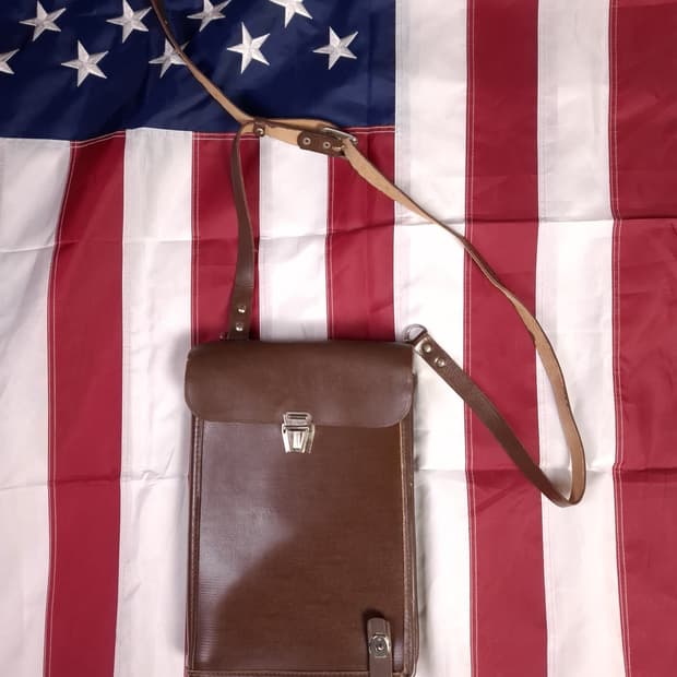 새제품 오리지날 80's 소련 장교용 리얼레더 지도 가방