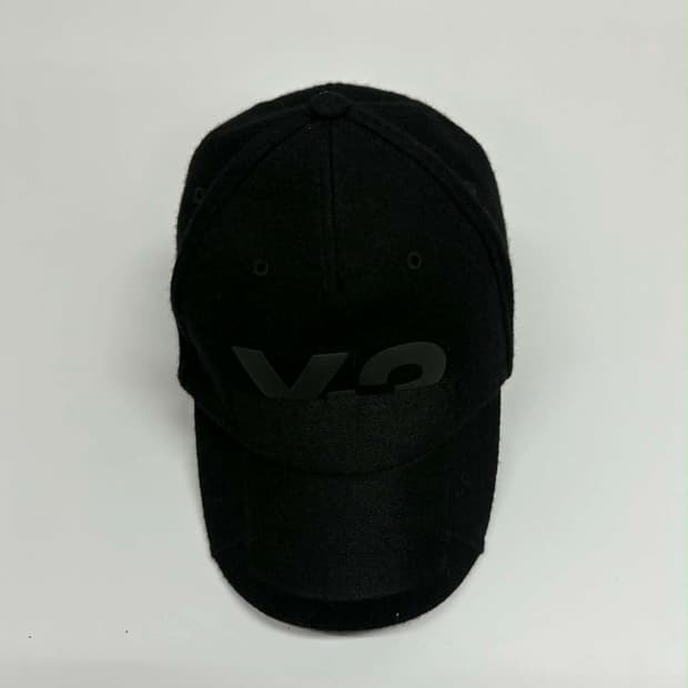 Y-3 아디다스 x 요지야마모토 울 볼 캡