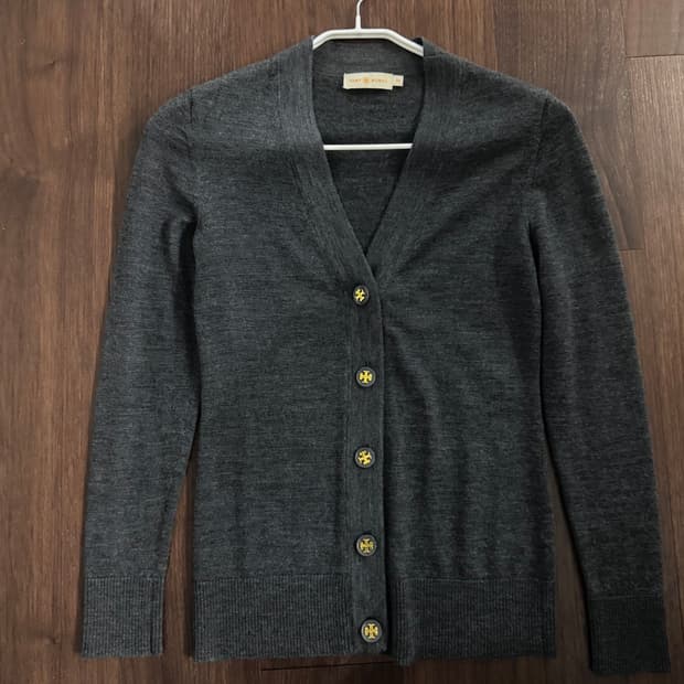 토리버치 슬림 가디건