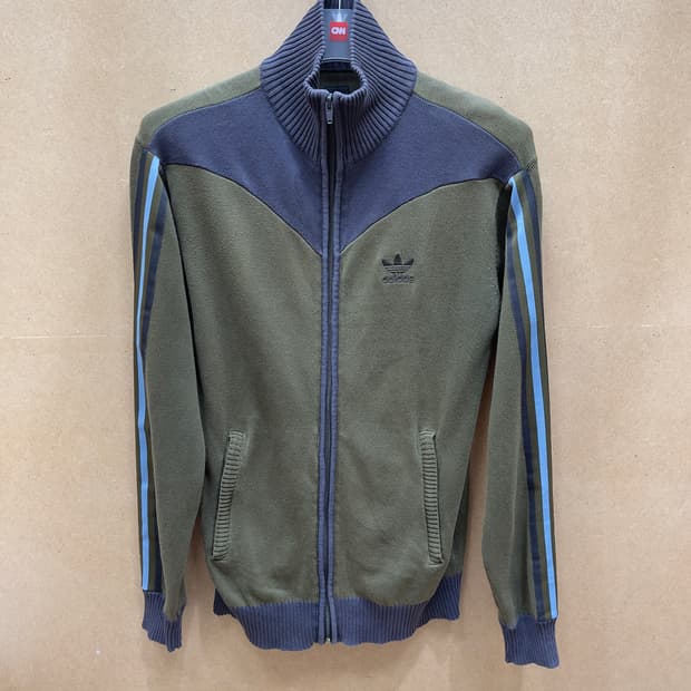 아디다스 트레포일 카키 니트집업