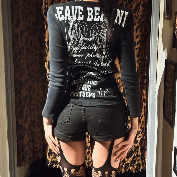 𝒱𝒾𝓃𝓉𝒶ℊℯ Wings long sleeve