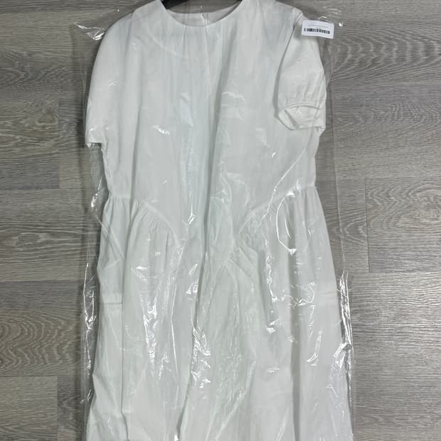 페스토 캡 슬리브 셔링 원피스 pesto SHIRRING DRESS