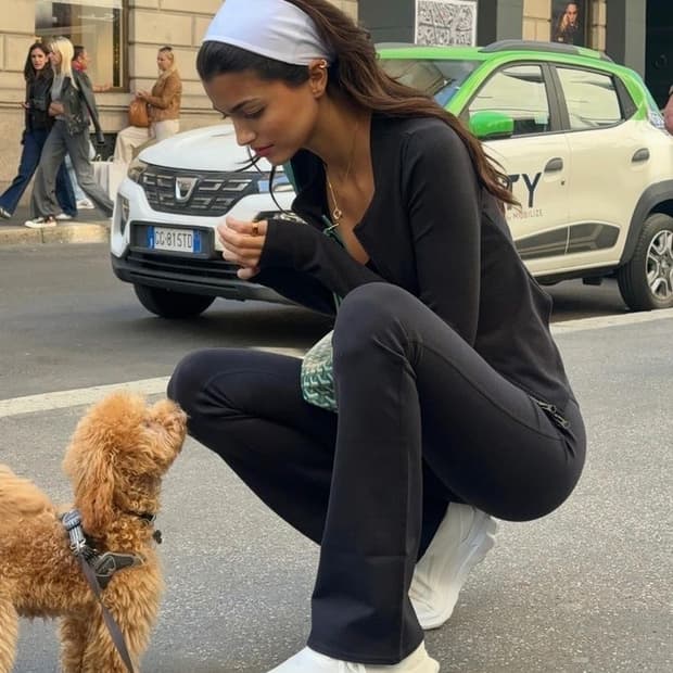 alo yoga 알로요가 러너 화이트