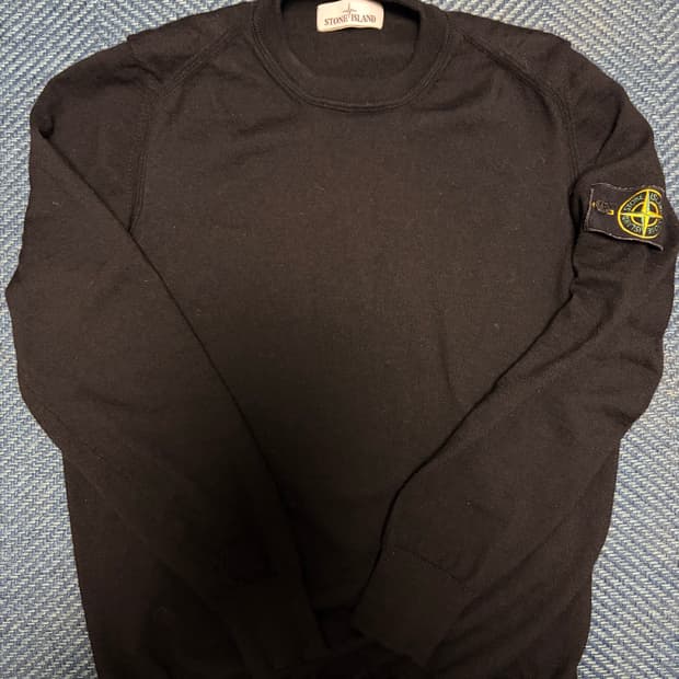 스톤아일랜드 니트 