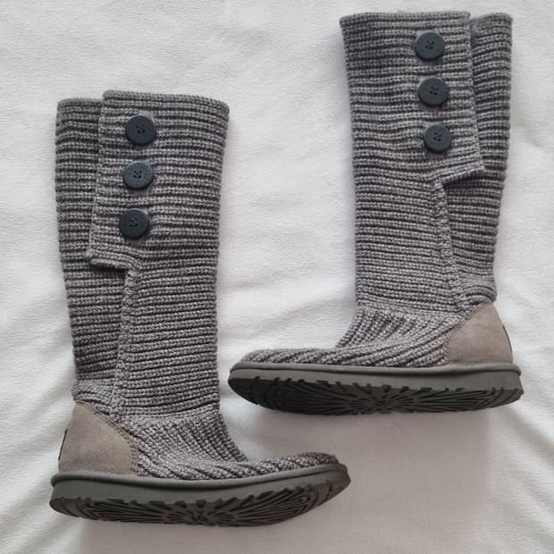 어그 니트 카디 그레이 부츠