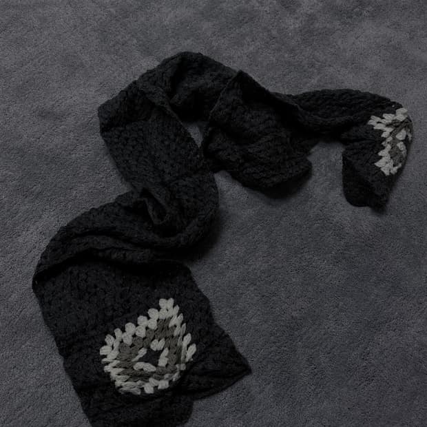 Vintage enthic knit morigirl muffler