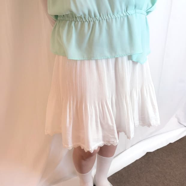 Lace Trim Pleated Midi Skirt - White