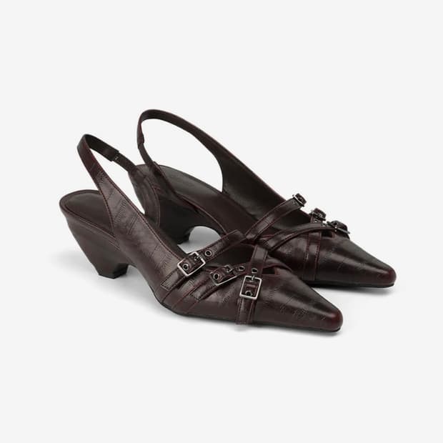 다이닛 BUCKLE STRAP SLINGBACKS IN BURGUNDY