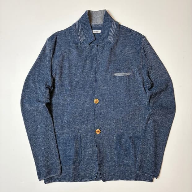 시리즈 아크릴 헤리티지 시그니처 니트 자켓 PN8850