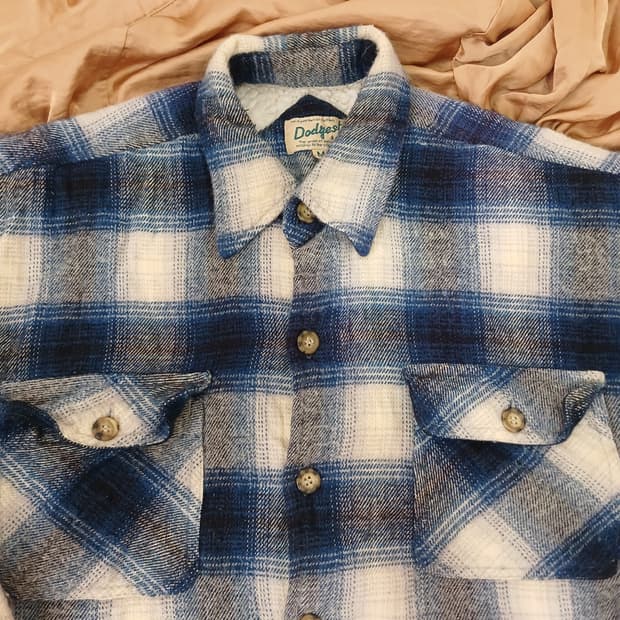 양털누빔 체크셔츠 