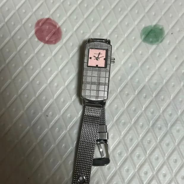 품절된 빈티지 시계