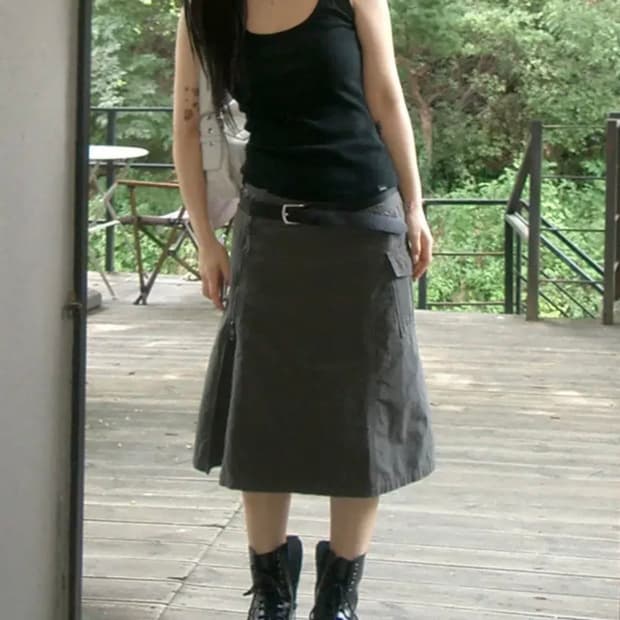 이즈이즈 [ee] Mog midi skirt 카키브라운 S