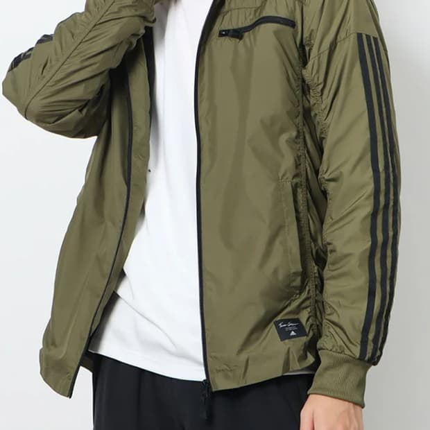 아디다스 올리브색 바람막이 점퍼 L