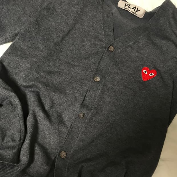 꼼데가르송 회색 가디건