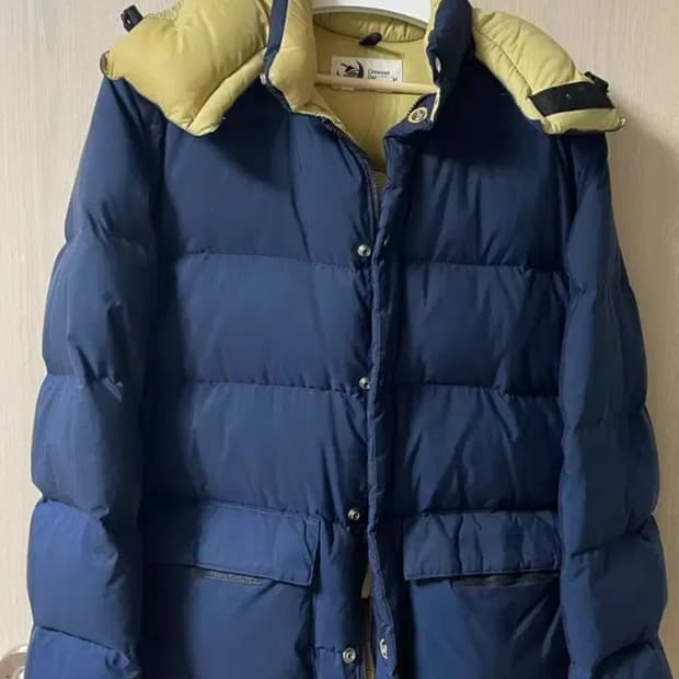 크레센트 다운 웍스 M