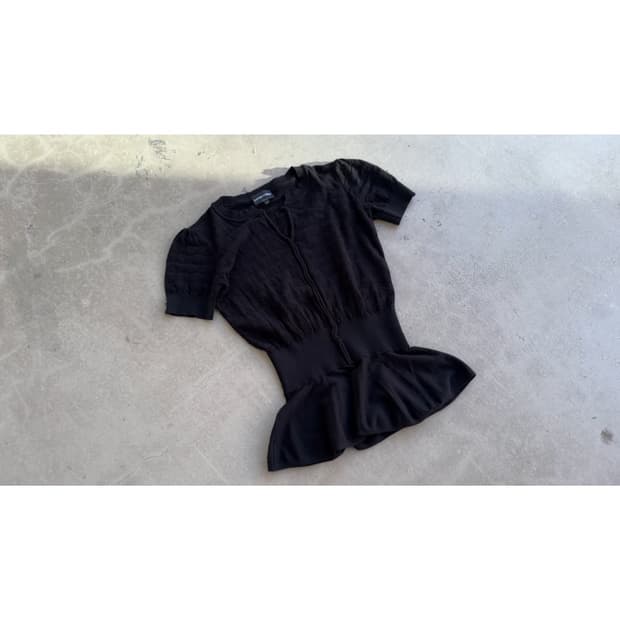 (w) Emporio Armani V-neck Knit Top
