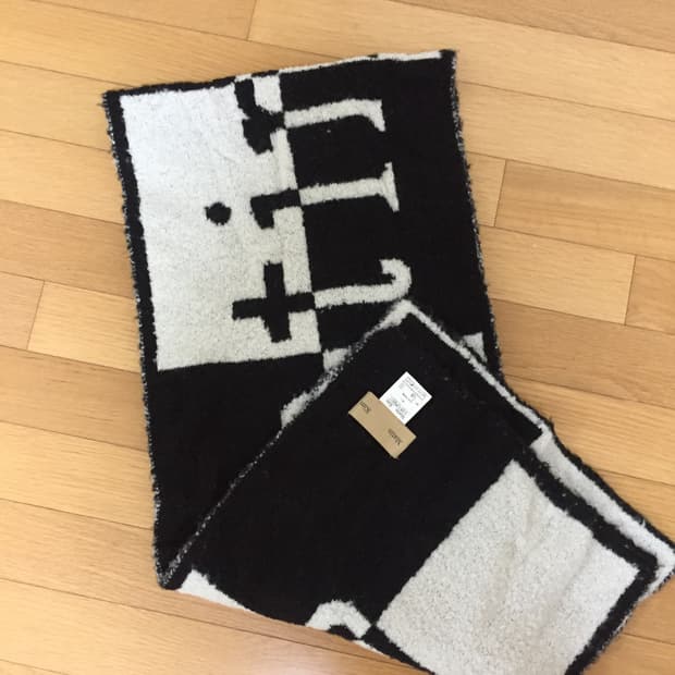 마뗑킴 체크보드 머플러