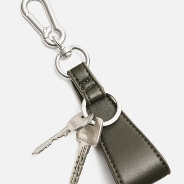 자라 플레인 키링 os