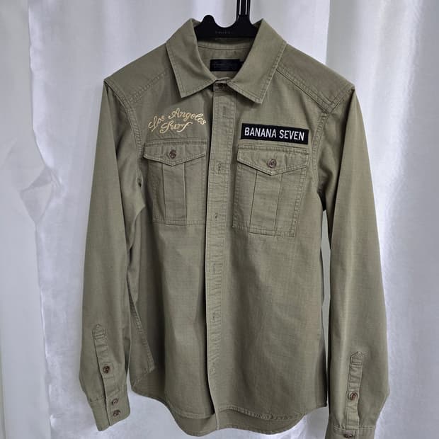 바나나세븐 카키색 긴팔 셔츠 (1759)
