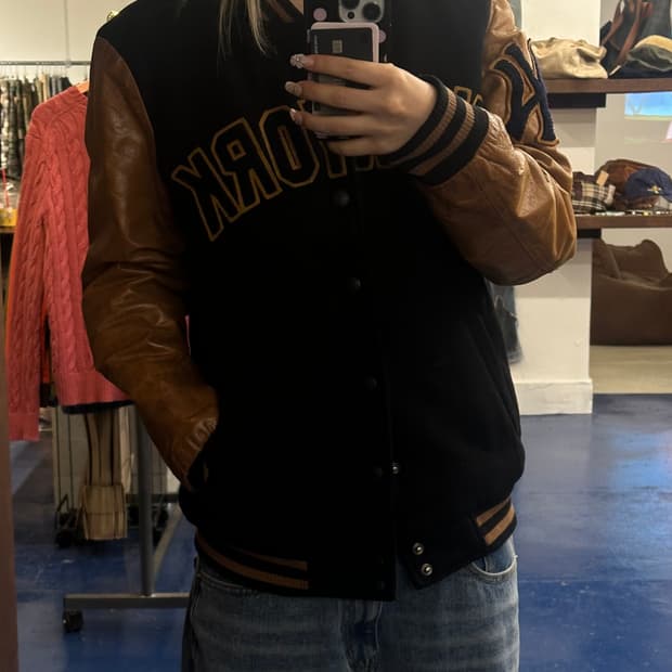 Mlb 엠엘비 소가죽 바시티 자켓