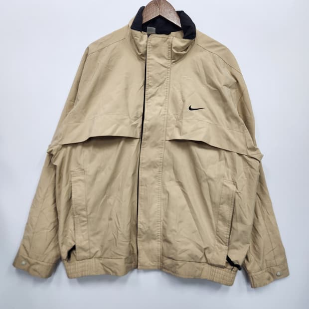 나이키 베이지 바람막이