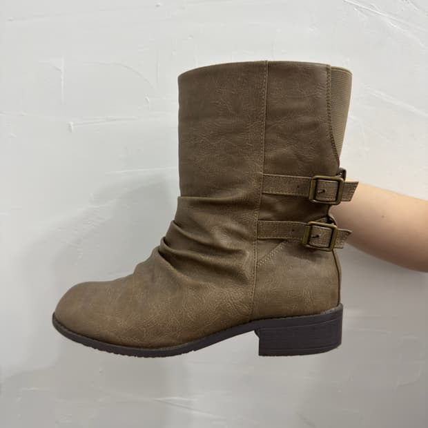 shirring leather boots