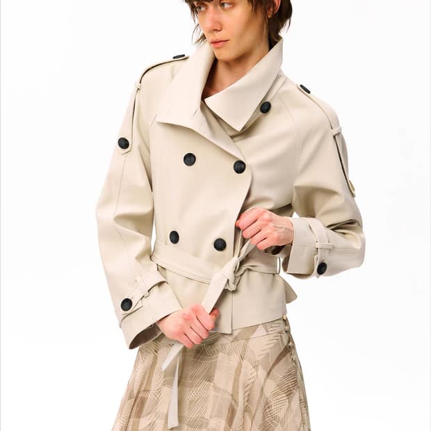 Aiss kiss 쇼트 트렌치 코트