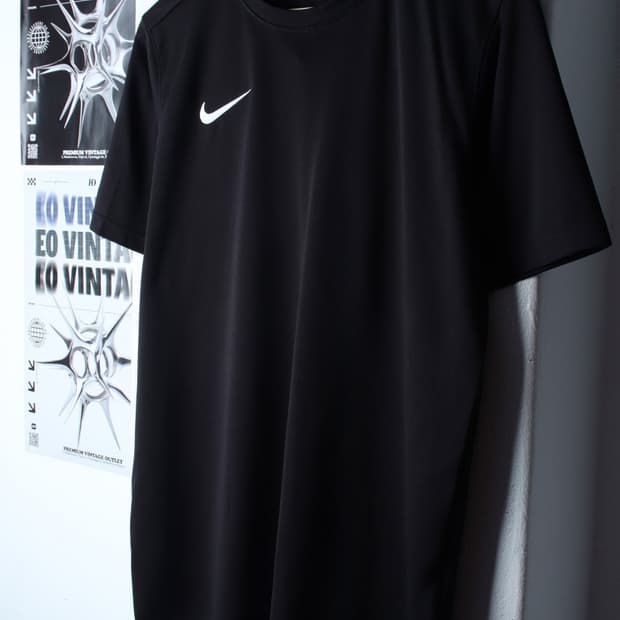 (L-XL) 나이키 반팔 티셔츠 기능성 블랙 올드스쿨-H31333