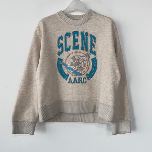 시스템 그래픽 라운드넥 스웨트셔츠