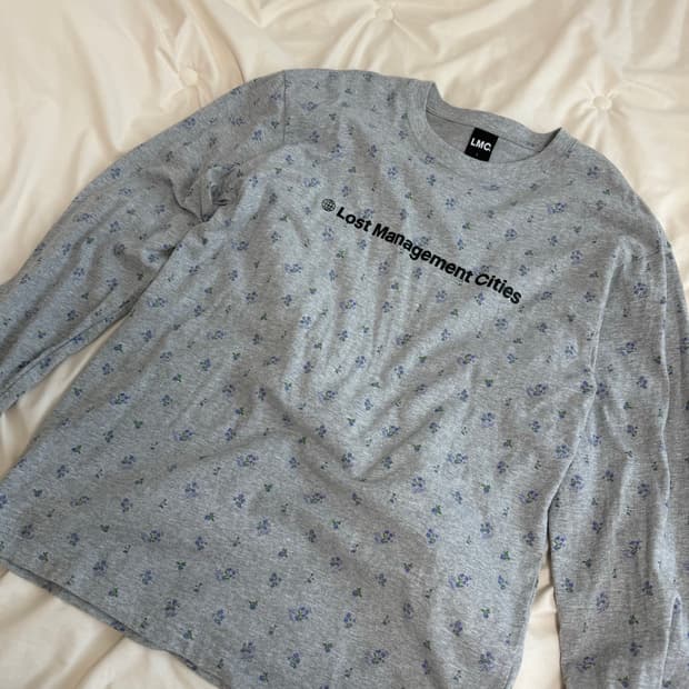 LMC 롱슬리브 플라워 그레이
