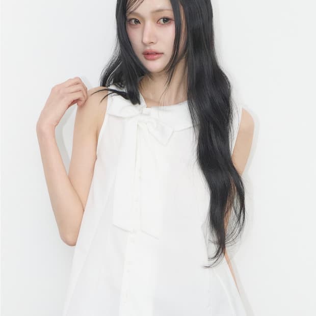일리고 로프 플레어 블라우스 화이트