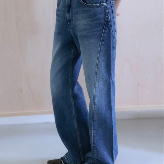 ioete Line 01 Jeans