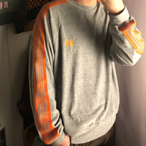 니들스 트랙 크루넥