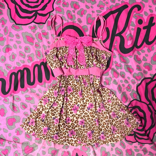 핑크 히비스커스 레오파드 리본 슬리브리스 히메 오네갸루 y2k 빈티지