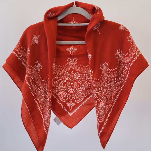 데스틴(Destin) 울 반다나 스카프 판매합니다 🧣